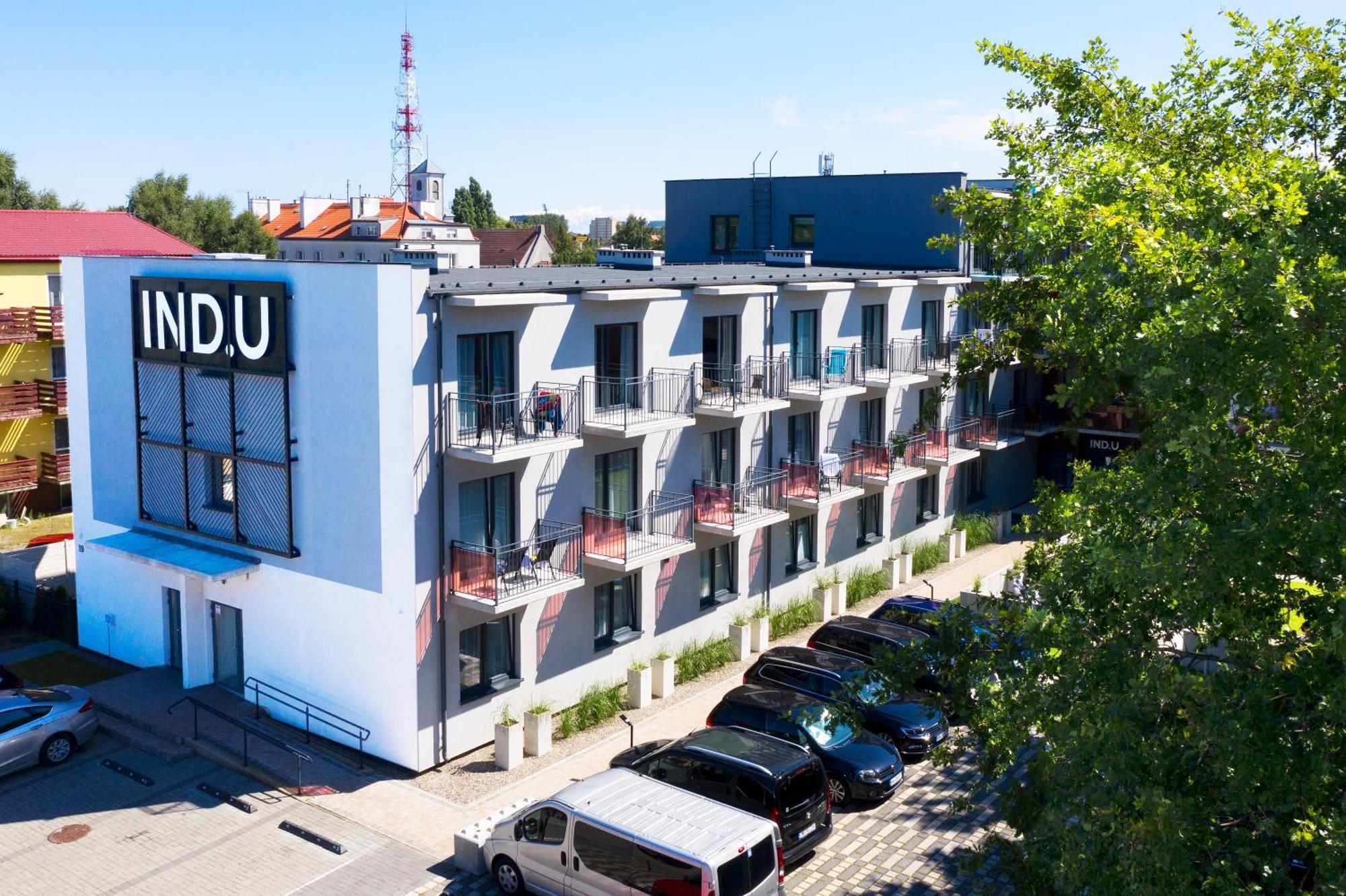 Ind.U Apartamenty 코워브제크 외부 사진